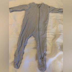 Kyte baby zippered footie, storm sz. 3-6. VGUC
